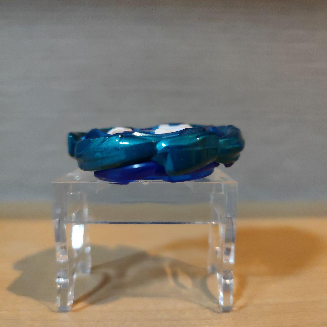 ベイブレードx 新品未使用エアロペガサスメタルコートブルー×グリーン38.20g