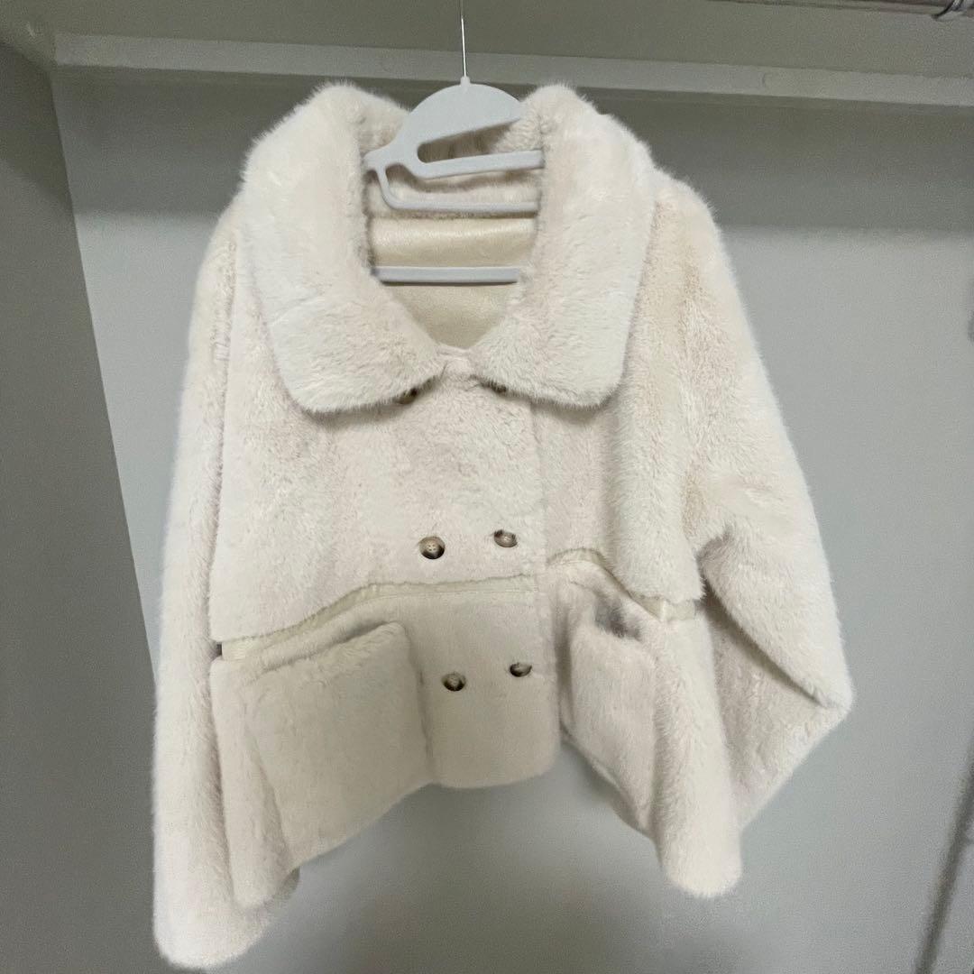 【美品】willfully ファーダブルブレストアウター