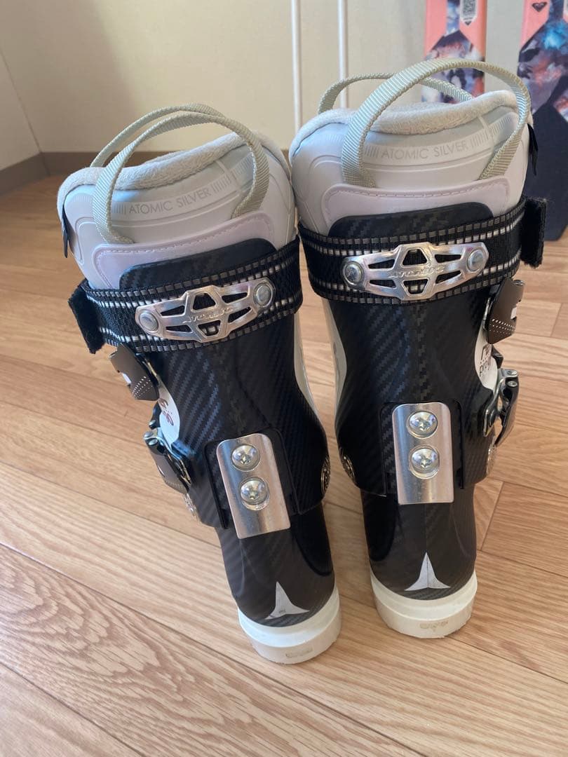 今日限定価格ロキシースキー板ブーツ３点roxyアトミックredstear140