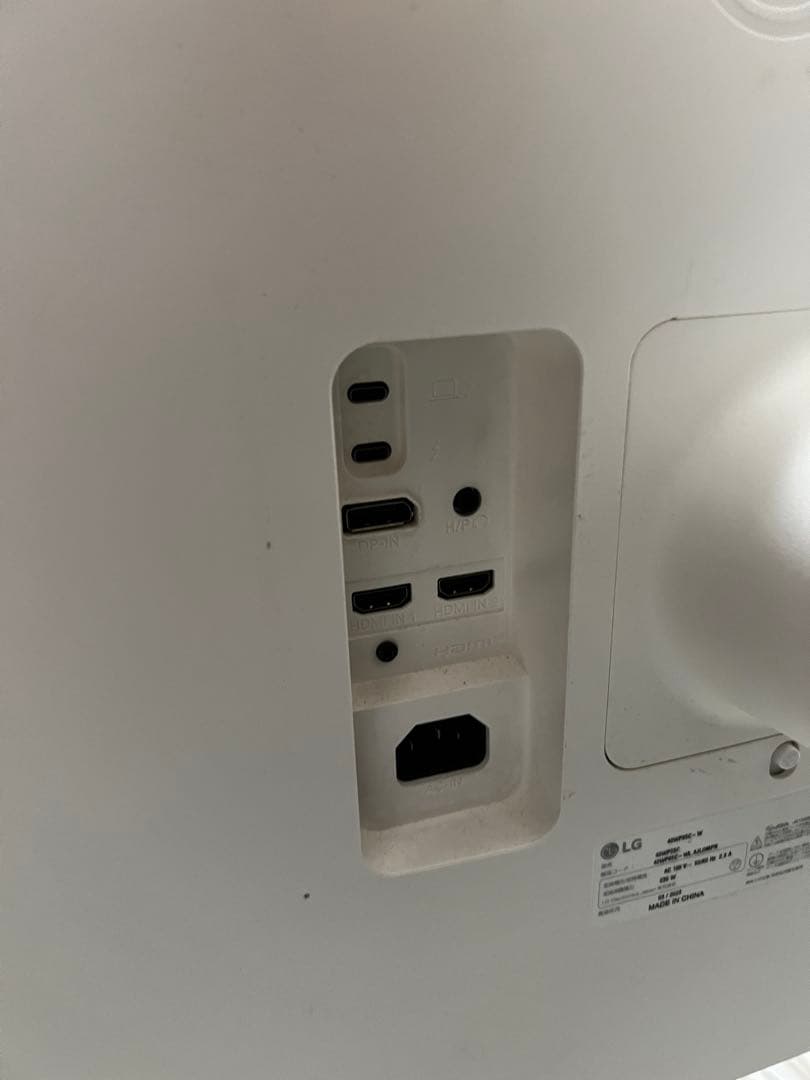 LG 5K2K 40WP95C-W ウルトラワイドモニター