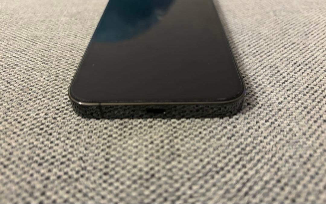 美品iPhone13ProグリーンSIM フリー　Apple純正充電器セット