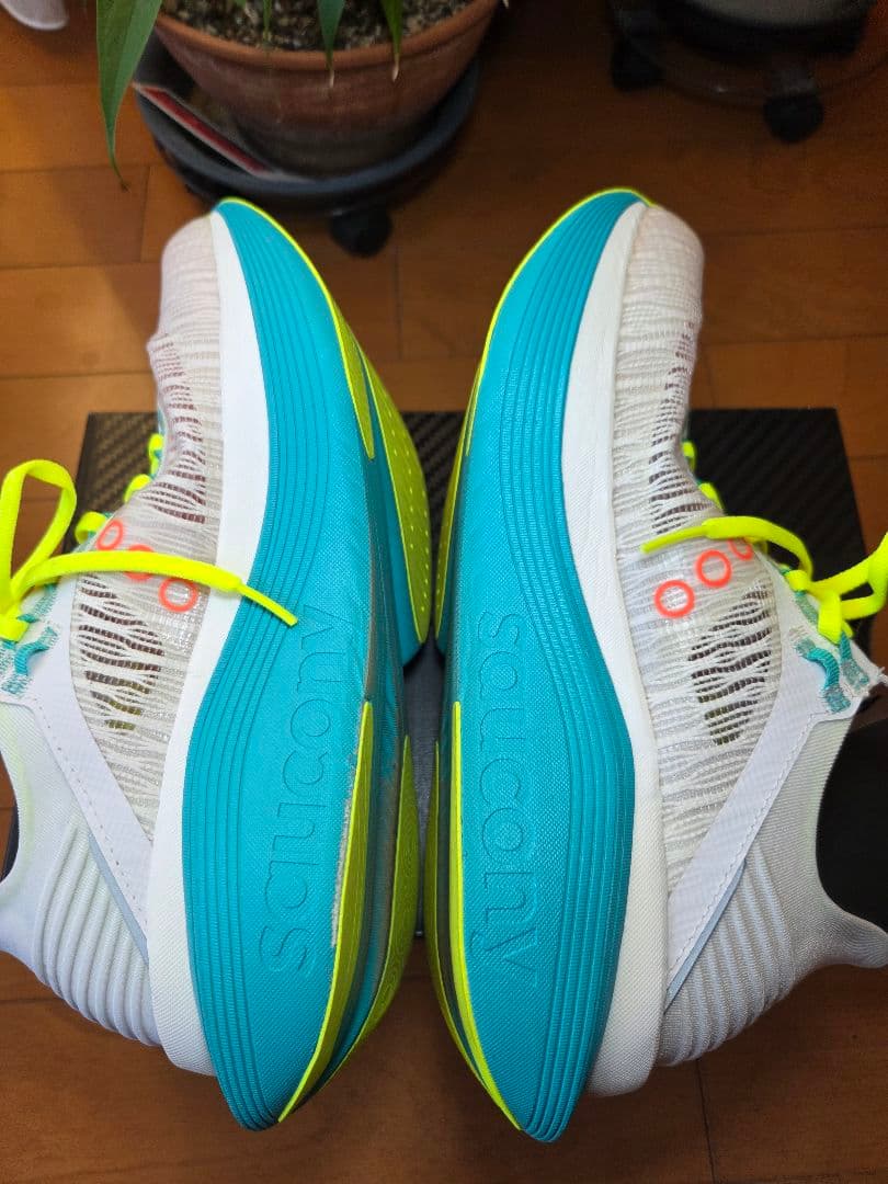 エンドルフィンエリート2 Saucony Endorphin Elite 2