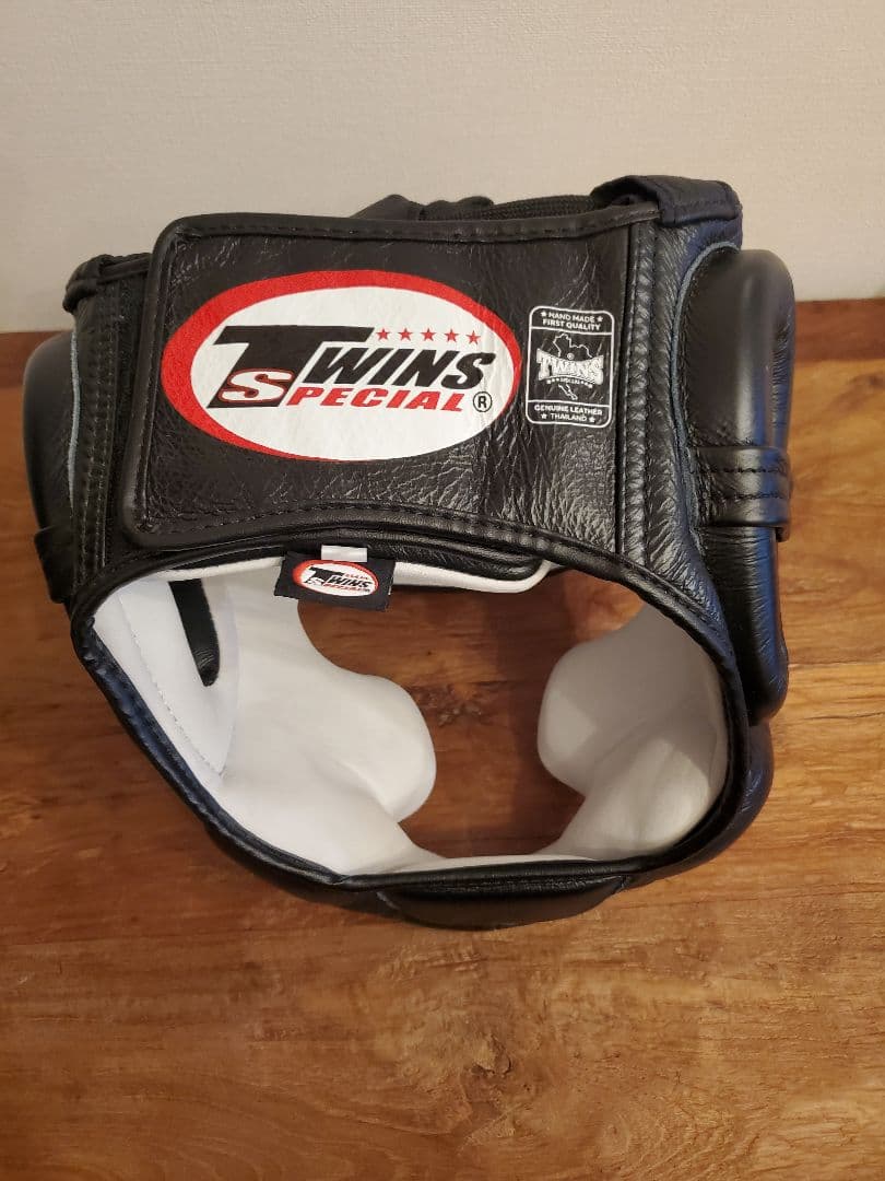 【未使用】TWINS SPECIAL ヘッドギア 黒　Lサイズ