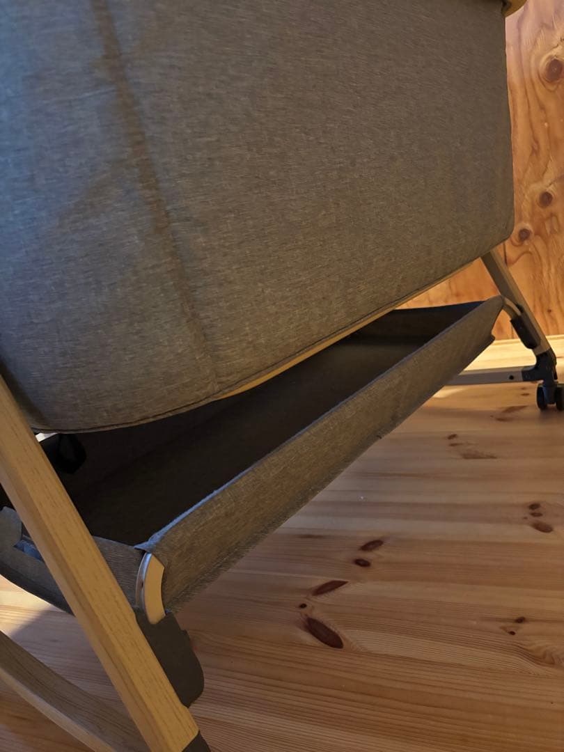 極美品　2024年　4月購入　ベビーベッド　HZDMJ グレー　hzdmj