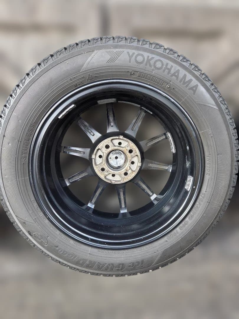 KEI様用 2022年製Yokohama 175/65R15 スタッドレスタイヤ