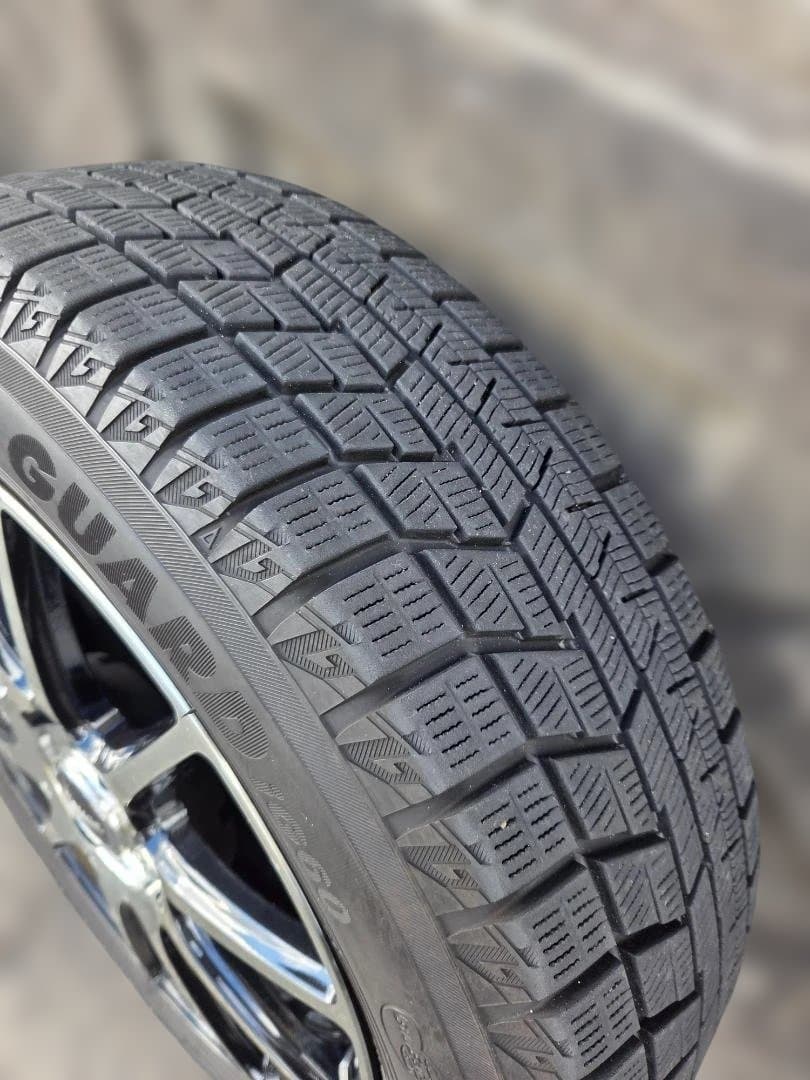 KEI様用 2022年製Yokohama 175/65R15 スタッドレスタイヤ