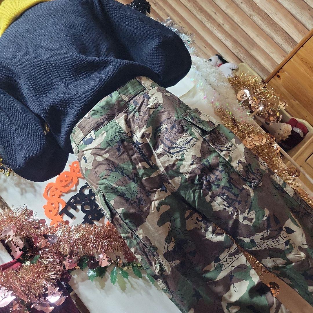 SYAR新品未使用ヒステリックグラマー総柄カモフラベルト付きパンツ