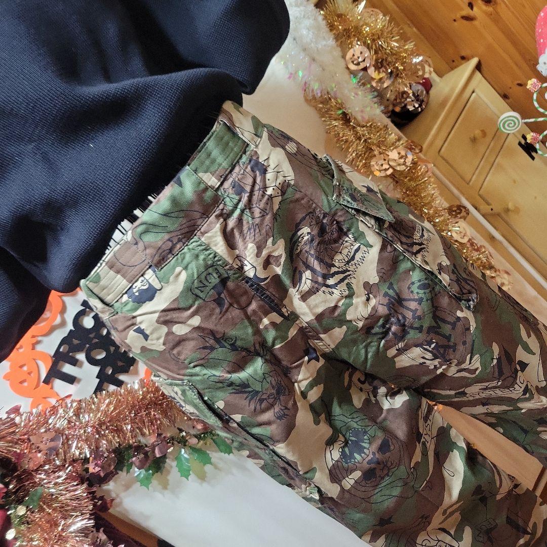 SYAR新品未使用ヒステリックグラマー総柄カモフラベルト付きパンツ