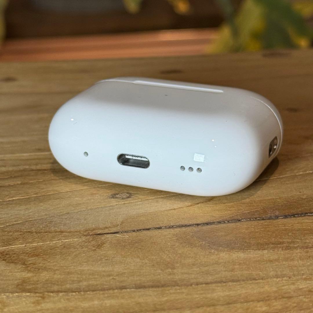 AirPods Pro 2 （USB-C）& 新品イヤーチップセット付き