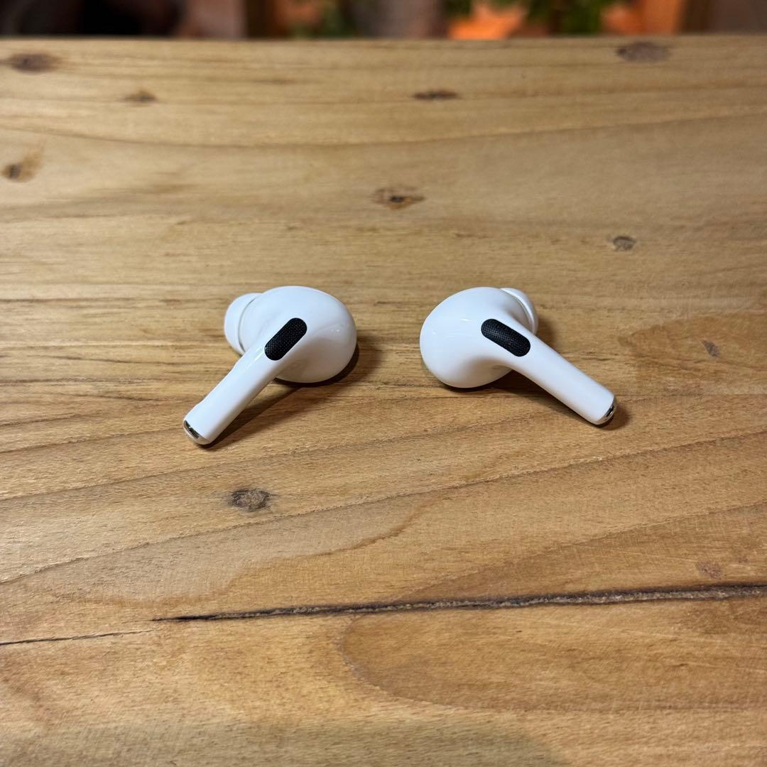 AirPods Pro 2 （USB-C）& 新品イヤーチップセット付き