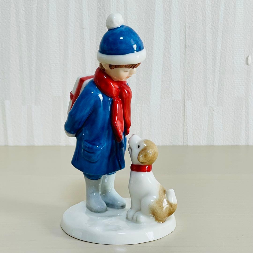 ロイヤルコペンハーゲン 2003年 フィギュリン 少年と犬 少女とそり ペア