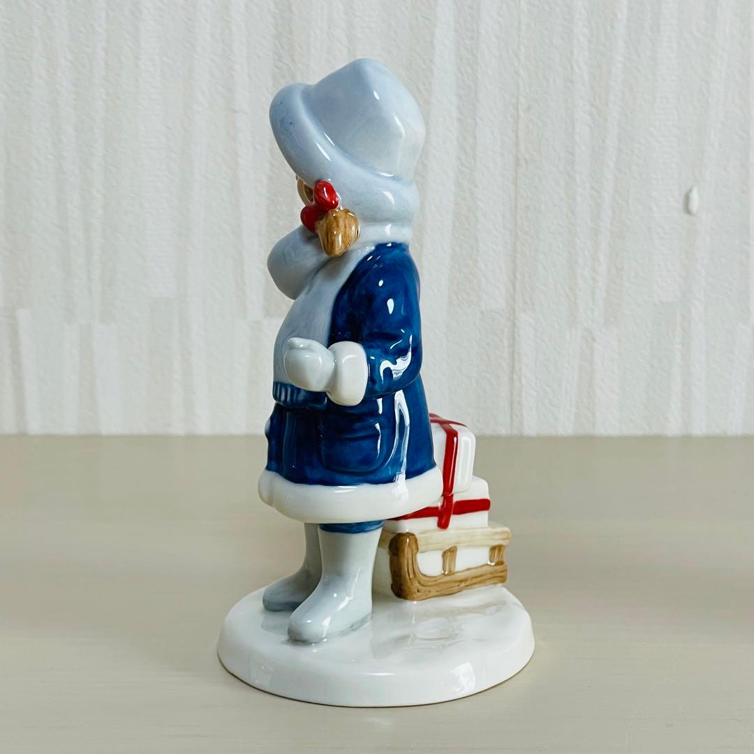 ロイヤルコペンハーゲン 2003年 フィギュリン 少年と犬 少女とそり ペア