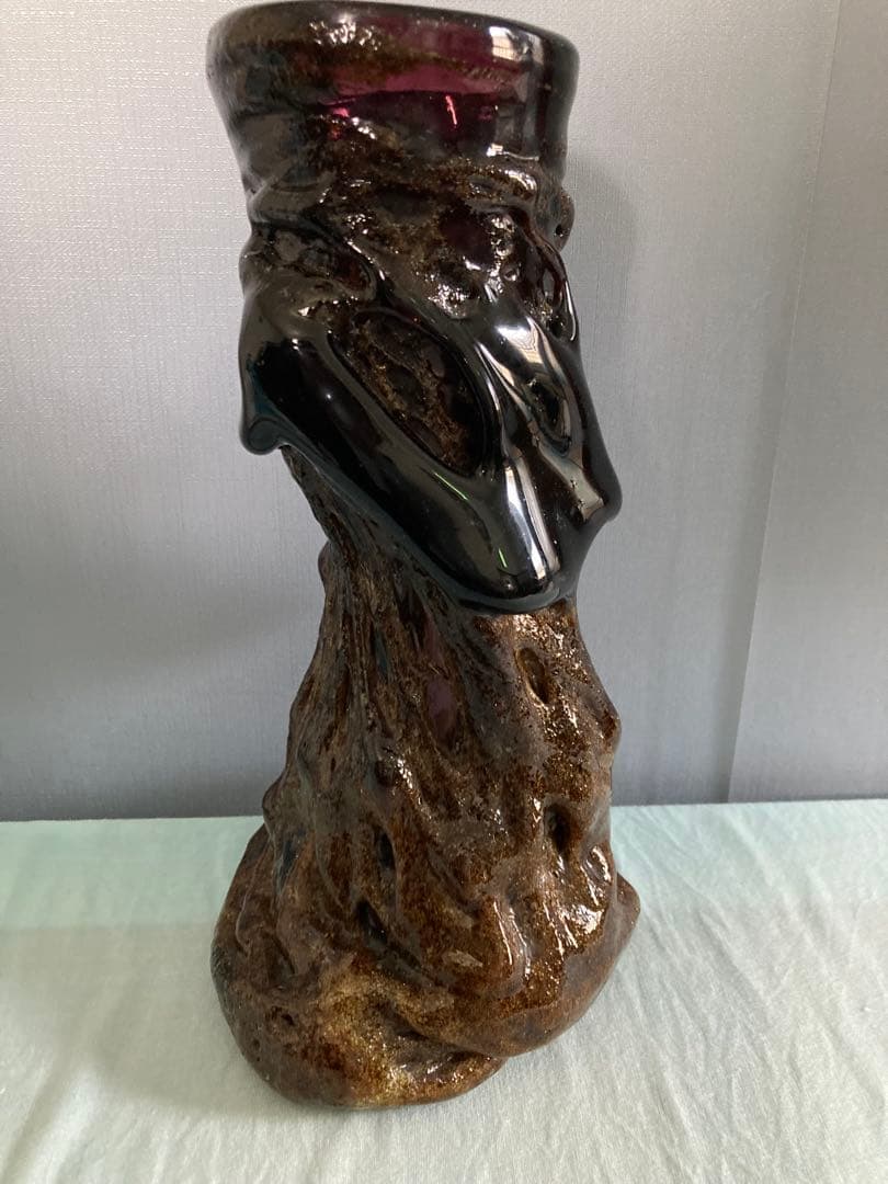 稲嶺盛吉　花瓶