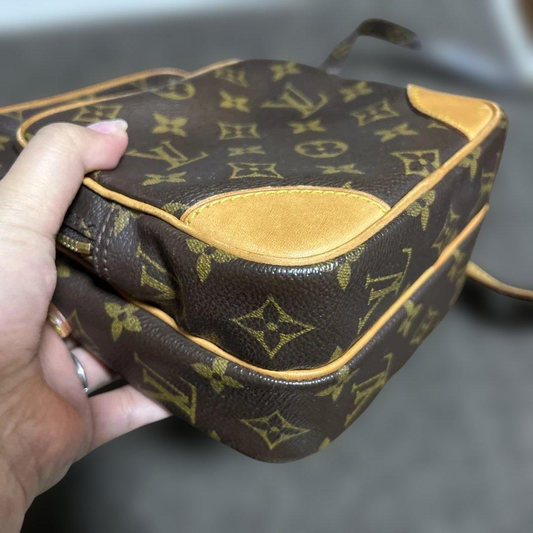Louis Vuitton モノグラム　アマゾン　ショルダー
