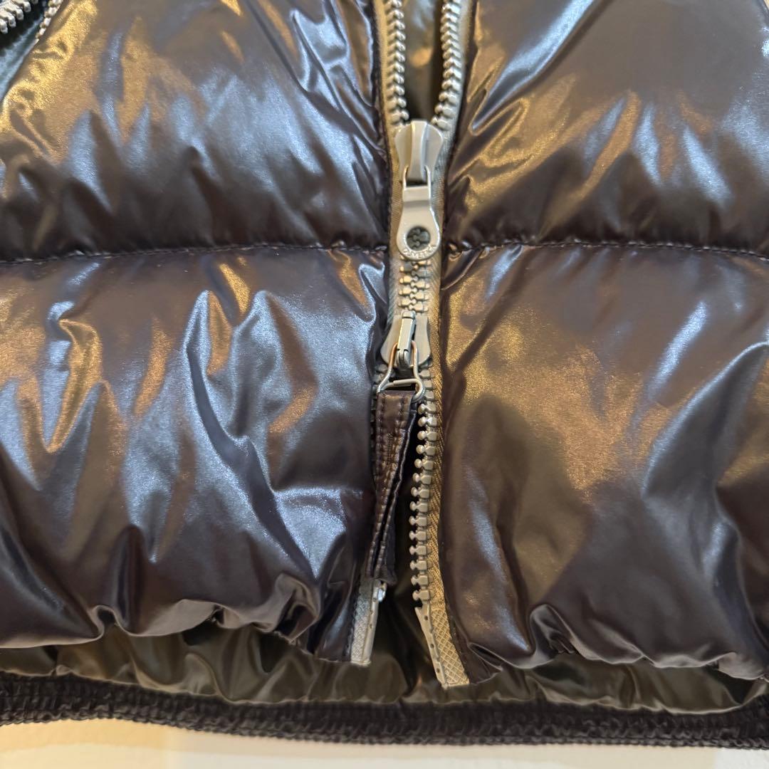 DUVETICA ブラックダウンベスト 48