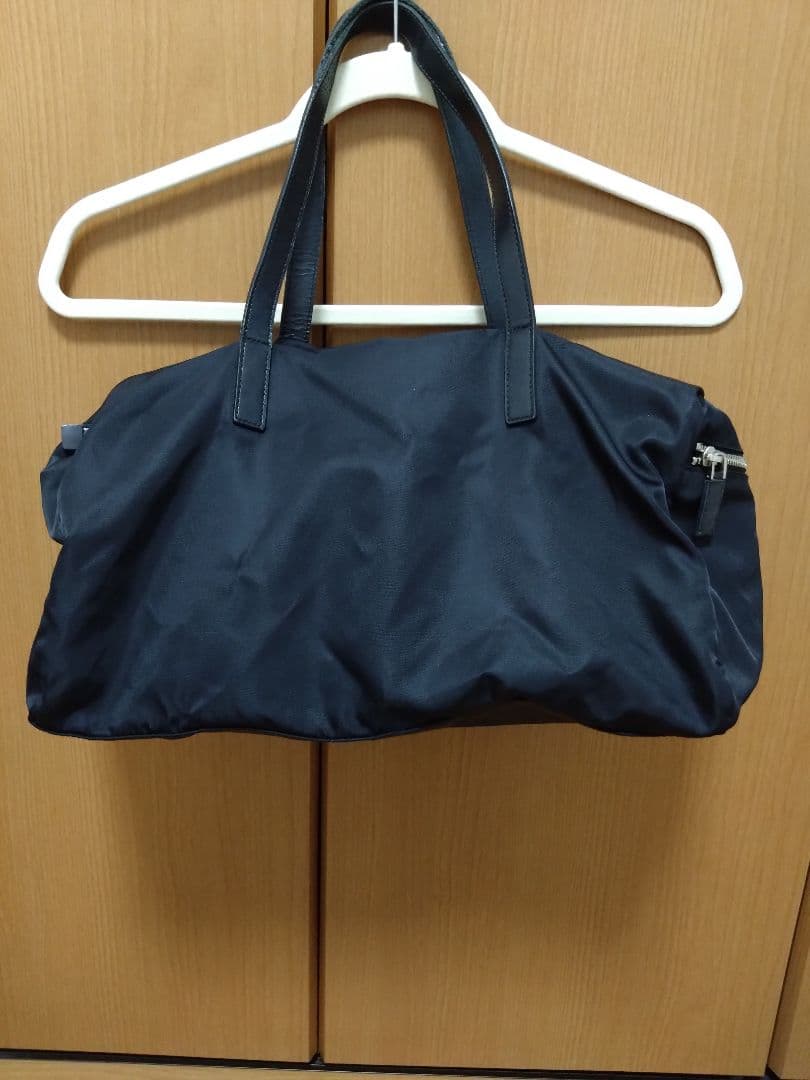 PRADA ブラック ナイロン トートバッグ