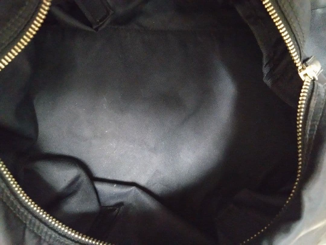 PRADA ブラック ナイロン トートバッグ