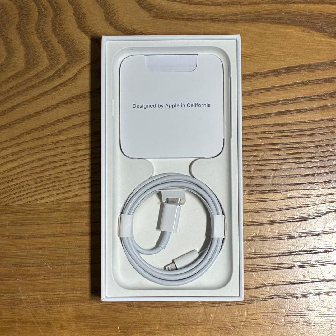 スマートフォン本体 Apple iPhone SE3 starlight 64GB