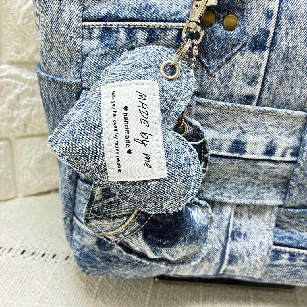 デニムリメイク　編み込みトートバッグ⭐︎バンブー持ち手⭐︎2連ハートチャーム付き