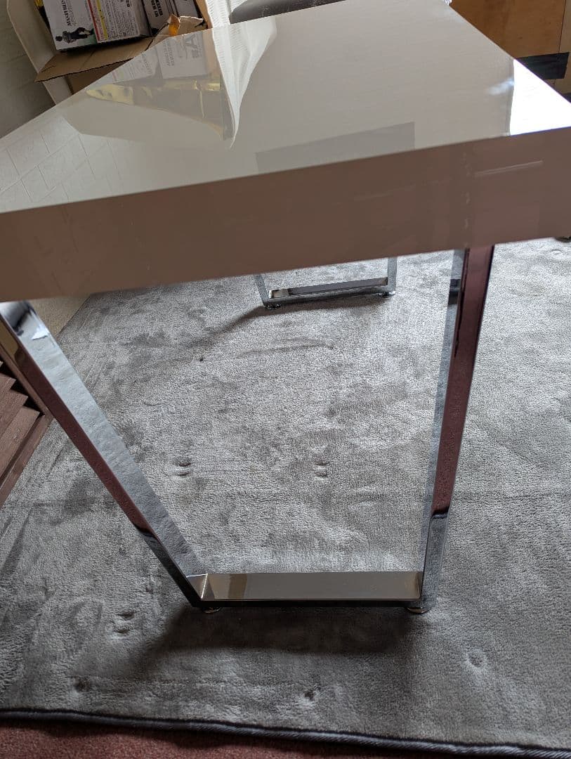 モダン ホワイトデスク