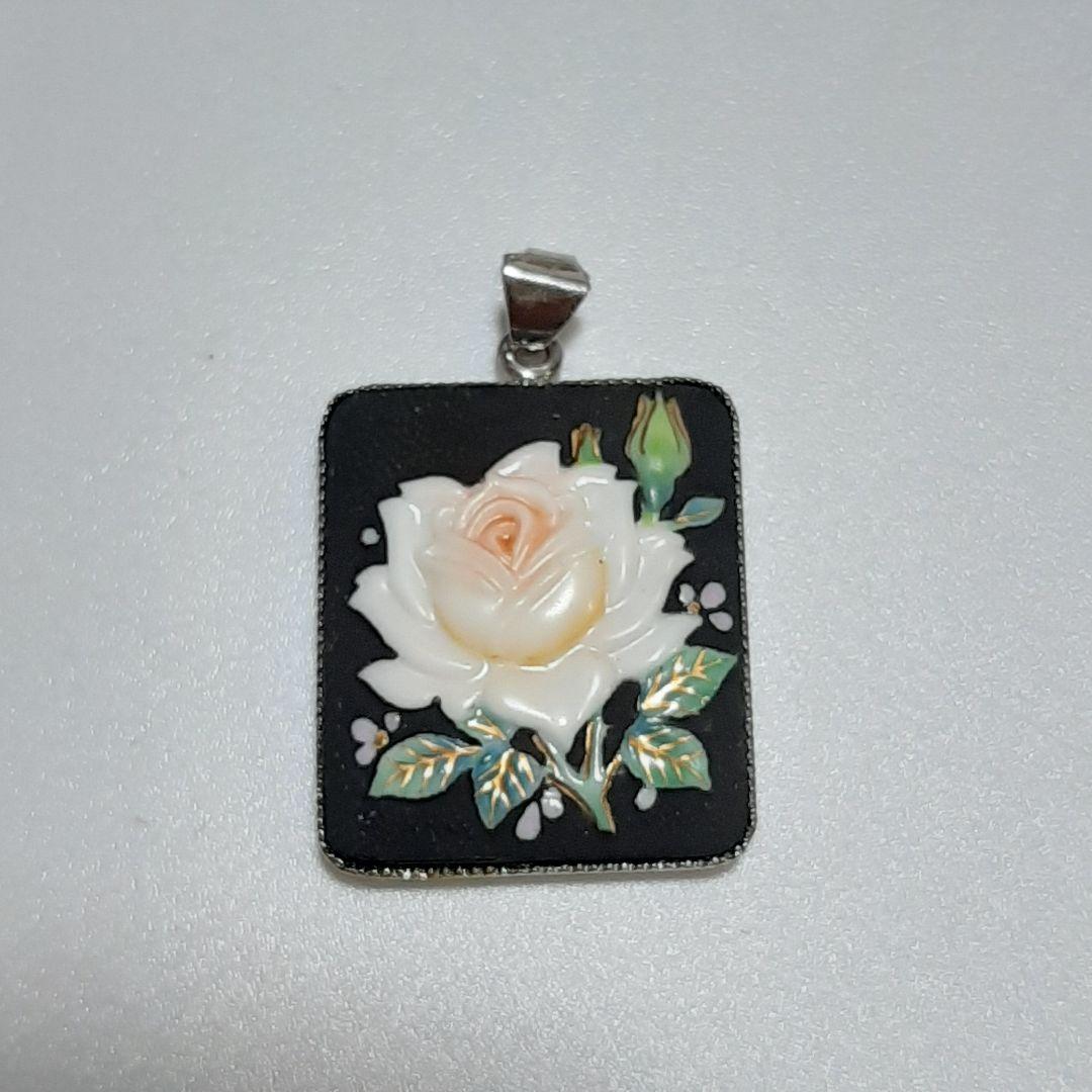 トシカネ　ペンダントトップ　薔薇　スクエア　TOSHIKANE　ARITA