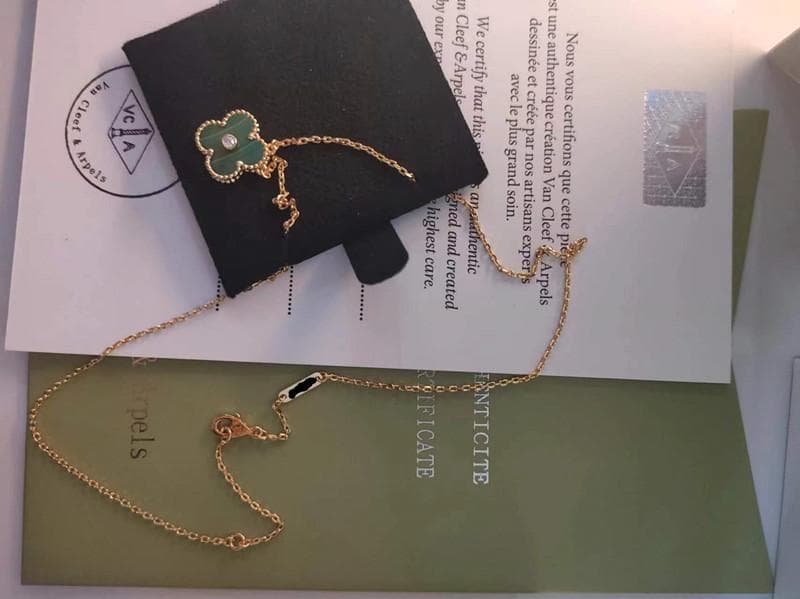 ヴィンテージ アルハンブラ ペンダント