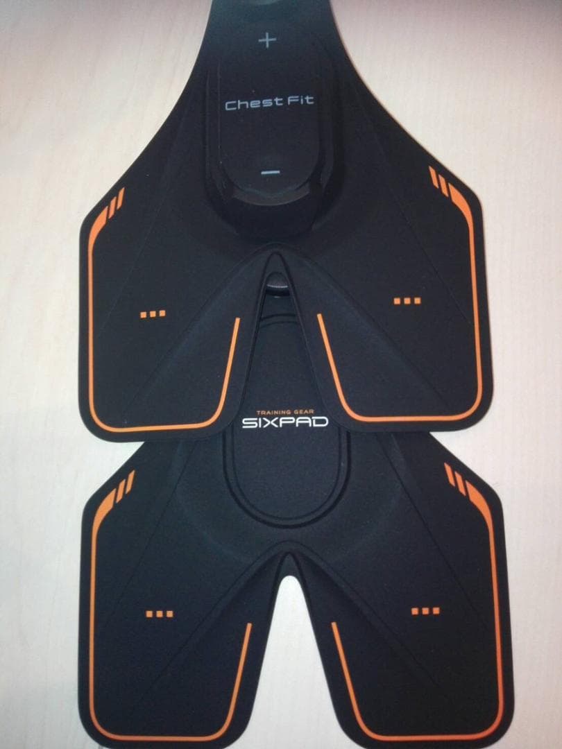 チェストフィット 正規品　シックスパッド SIXPAD