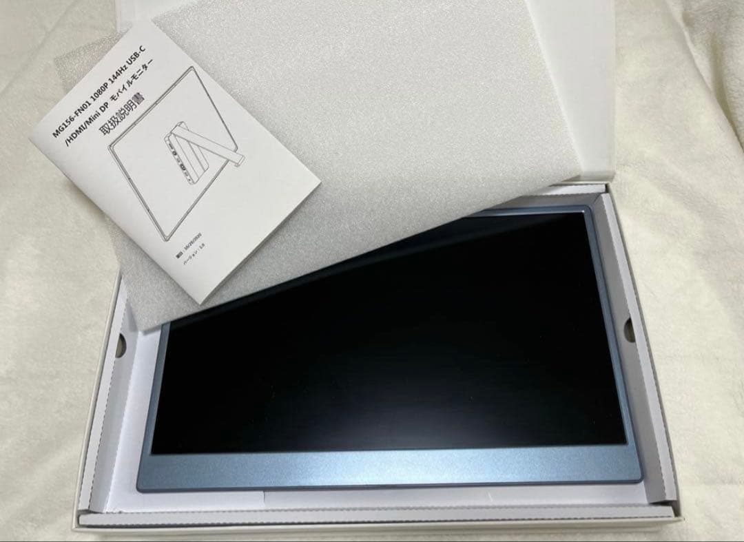 ぐ*ち様 MG156-FN01　144Hz 15.6インチ　モバイルゲーミングデ