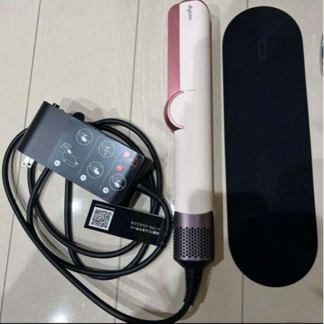 さくたろう。Dyson ダイソン　ストレイトナー　ドライヤー　セット売り