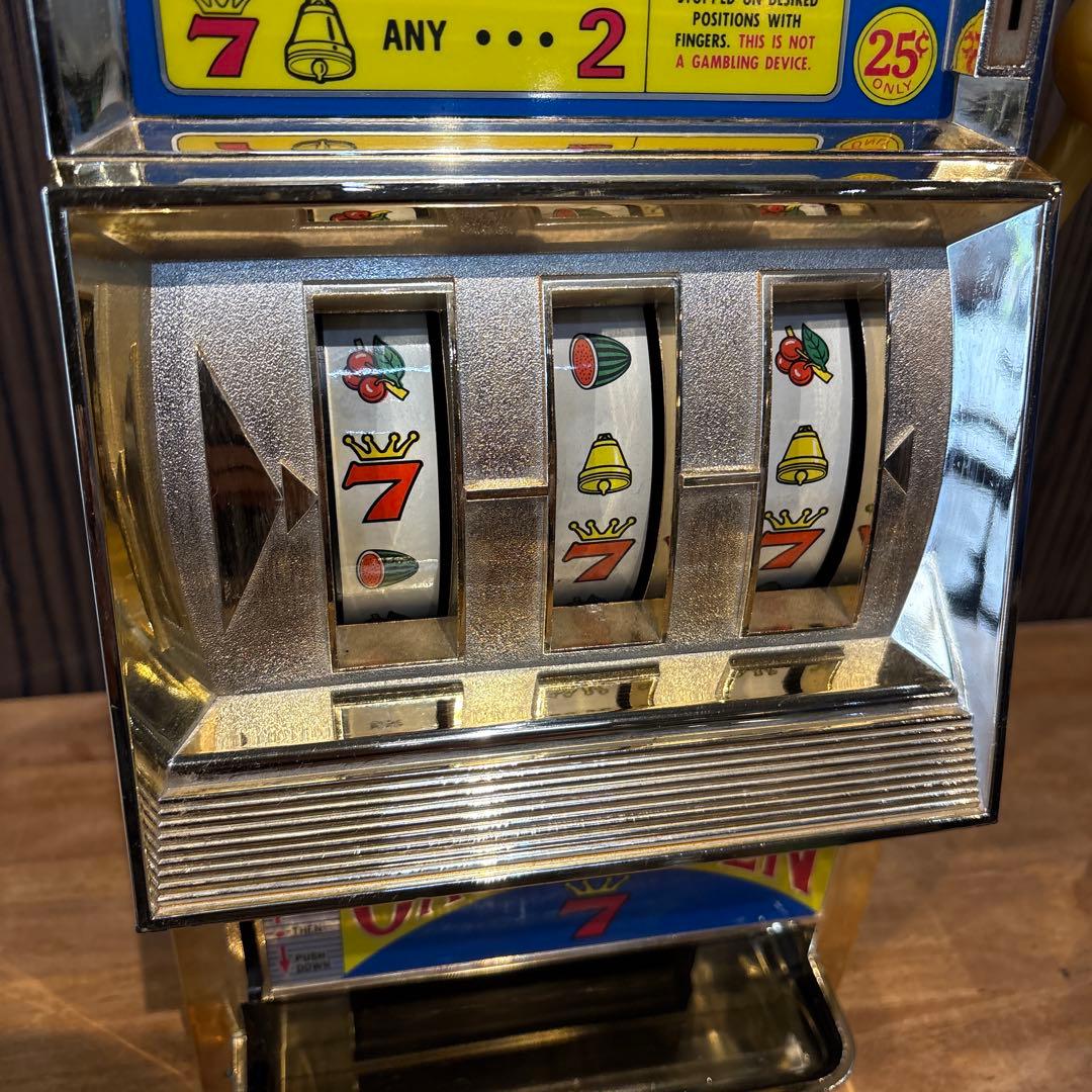 アメリカンテイスト雑貨ロックンロールロカビリースタイル カジノスロットマシン