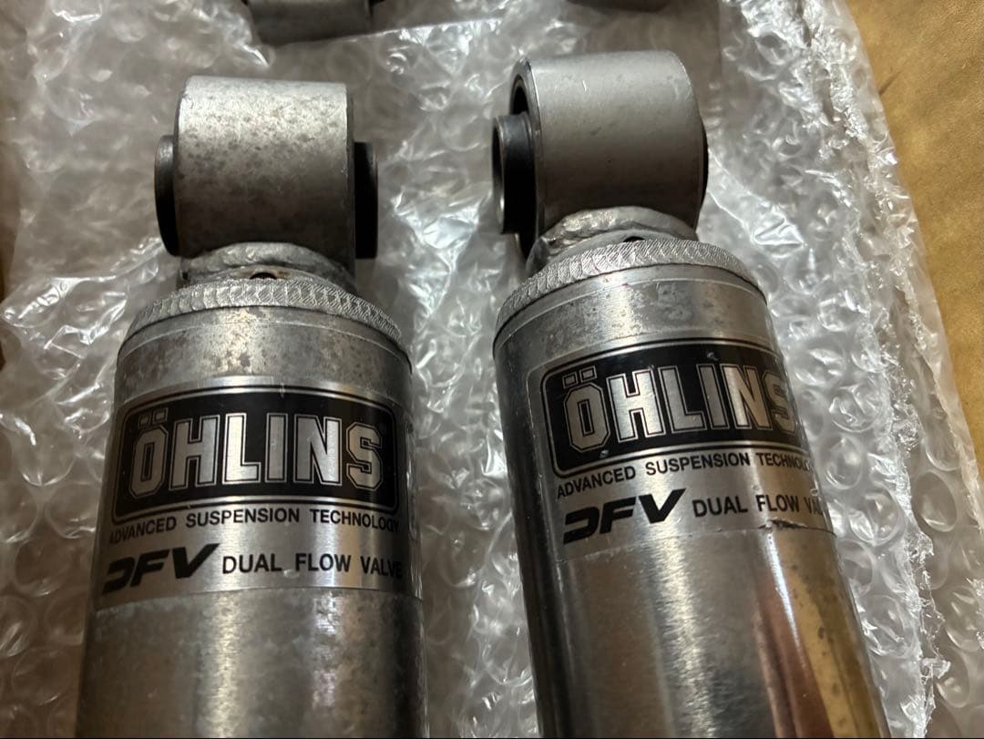 ハイエース200系　オーリンズOHLINSショックアブソーバーDFV 状態良！