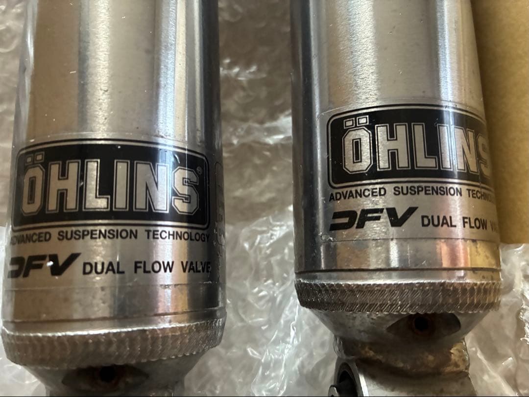 ハイエース200系　オーリンズOHLINSショックアブソーバーDFV 状態良！
