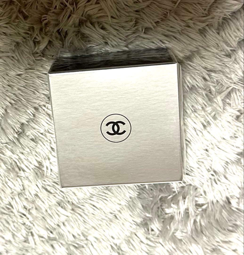 【新品未使用】CHANEL ブルードゥシャネルオールオーバーバーム