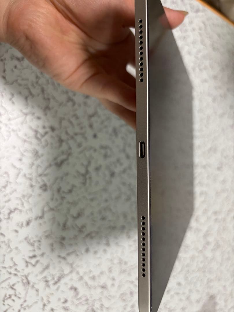 iPad Air 第5世代 Wi-Fi 64GB スターライト 中古