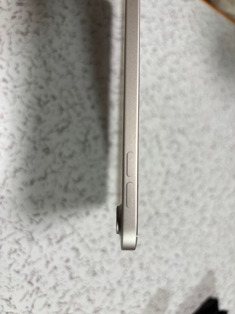 iPad Air 第5世代 Wi-Fi 64GB スターライト 中古