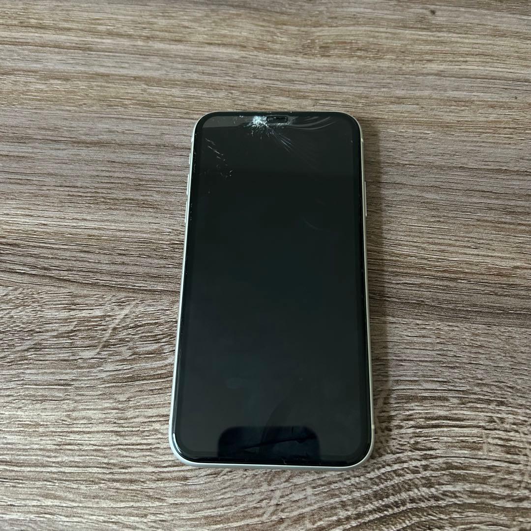 iPhone11 本体のみ 64GB 割れあり