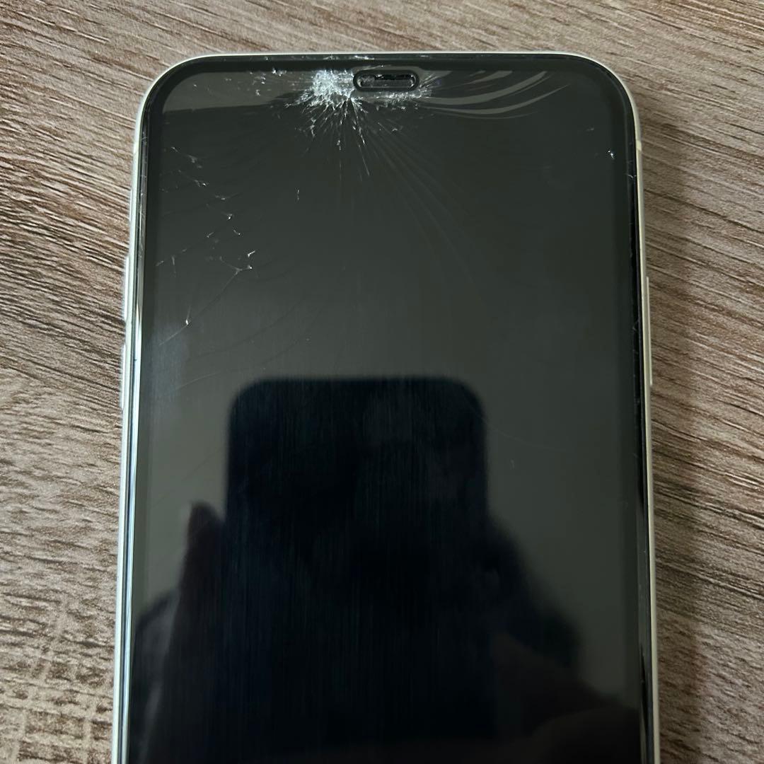 iPhone11 本体のみ 64GB 割れあり