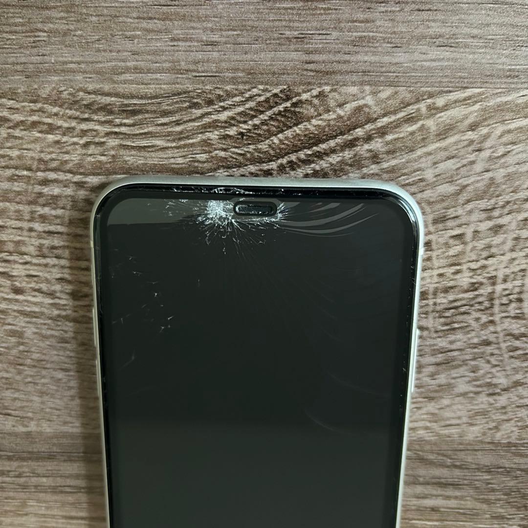 iPhone11 本体のみ 64GB 割れあり