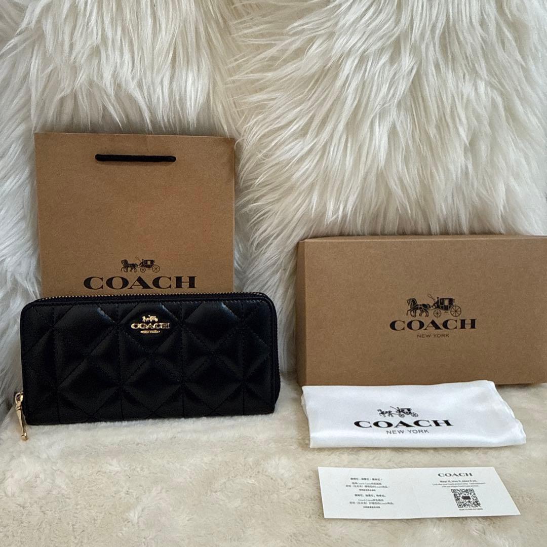 COACH ブラック キルティング 長財布
