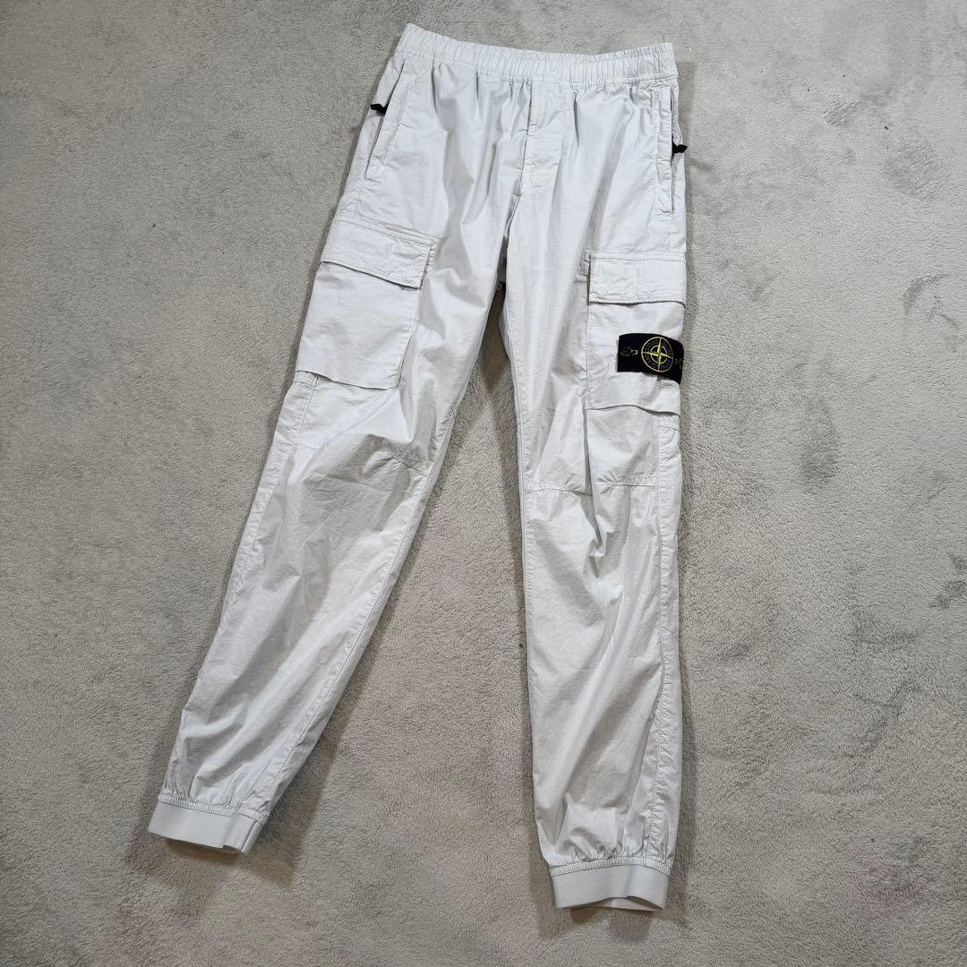 ストーンアイランド　K1S153100031 S0003 ライトグレー　パンツ