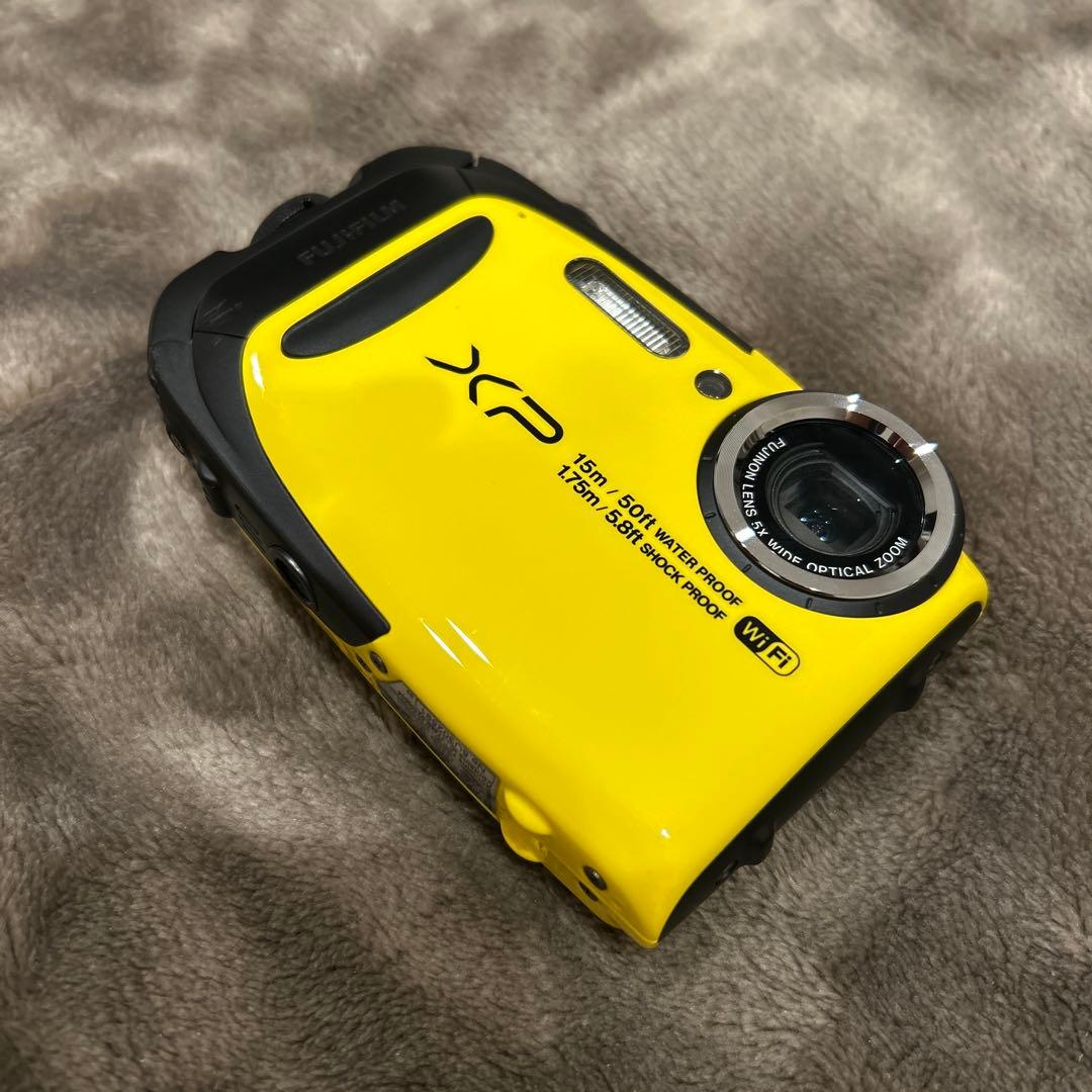 【美品】FUJIFILM FINEPIX XP80デジタルカメラ フジフィルム