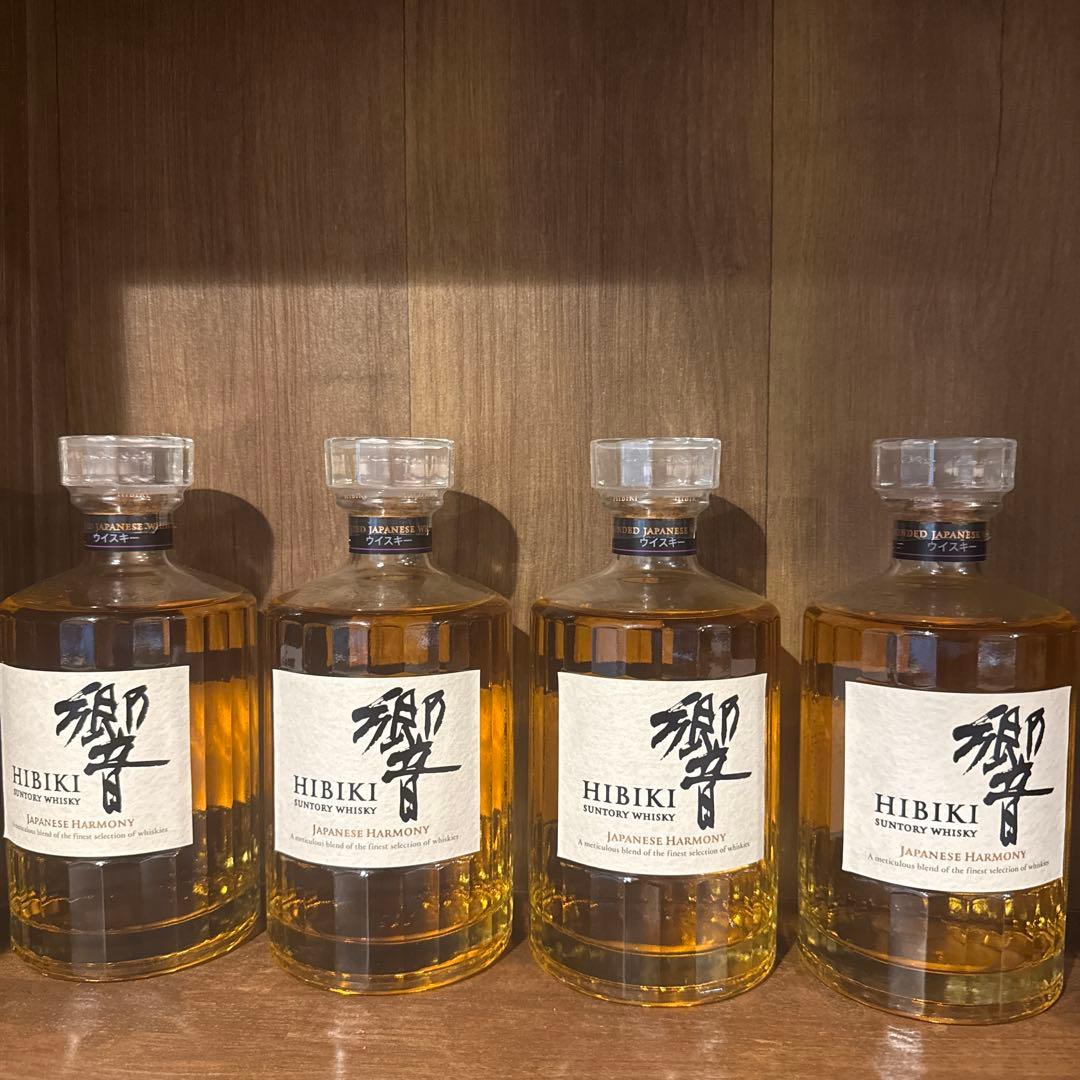 サントリー 響（HIBIKI）ウイスキー 4本セット