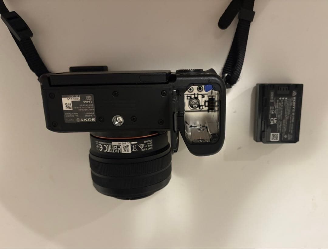 SONY α7C II（ILCE-7CM2） シャッター回数181回