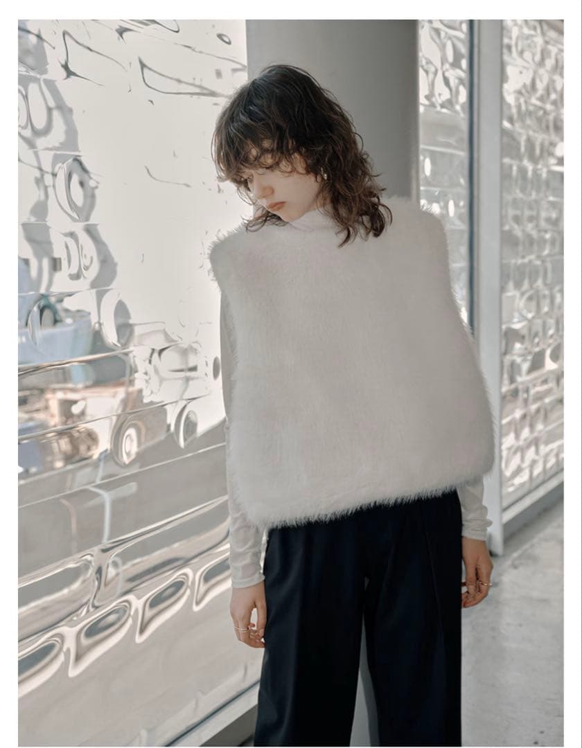 トレフルプラスワン trefle+1 ふわふわベスト ファーベストダク付き