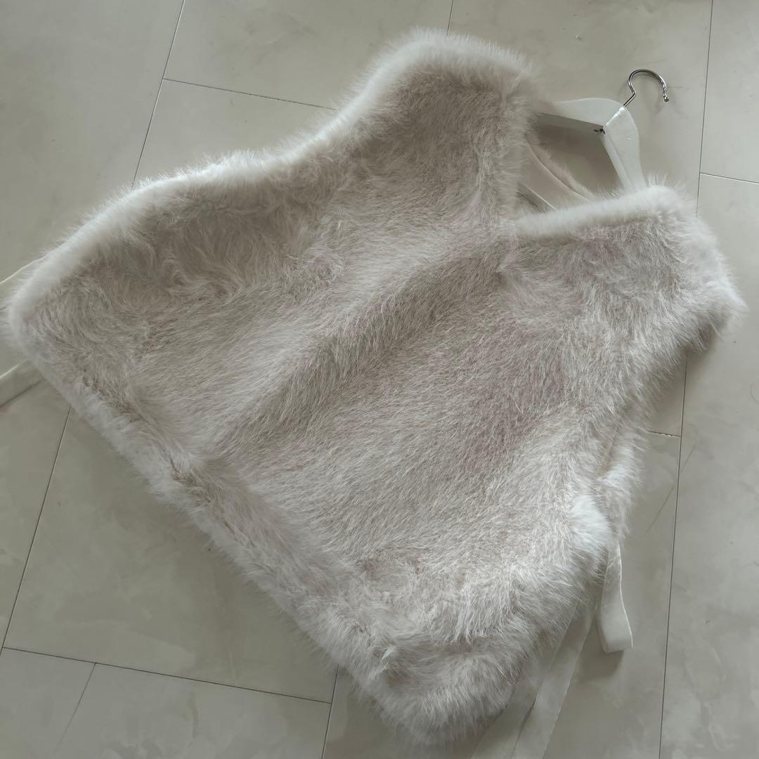 トレフルプラスワン trefle+1 ふわふわベスト ファーベストダク付き