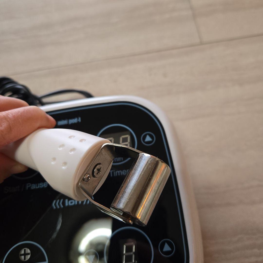 《業務用イオン導入機器美顔器》 タッチ式操作パネル付き