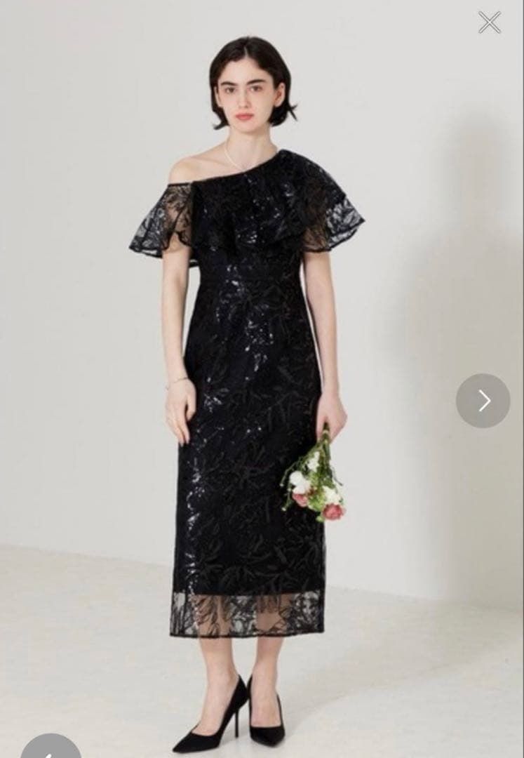 【完売品】Leja ブラックオフショルダーレースドレス