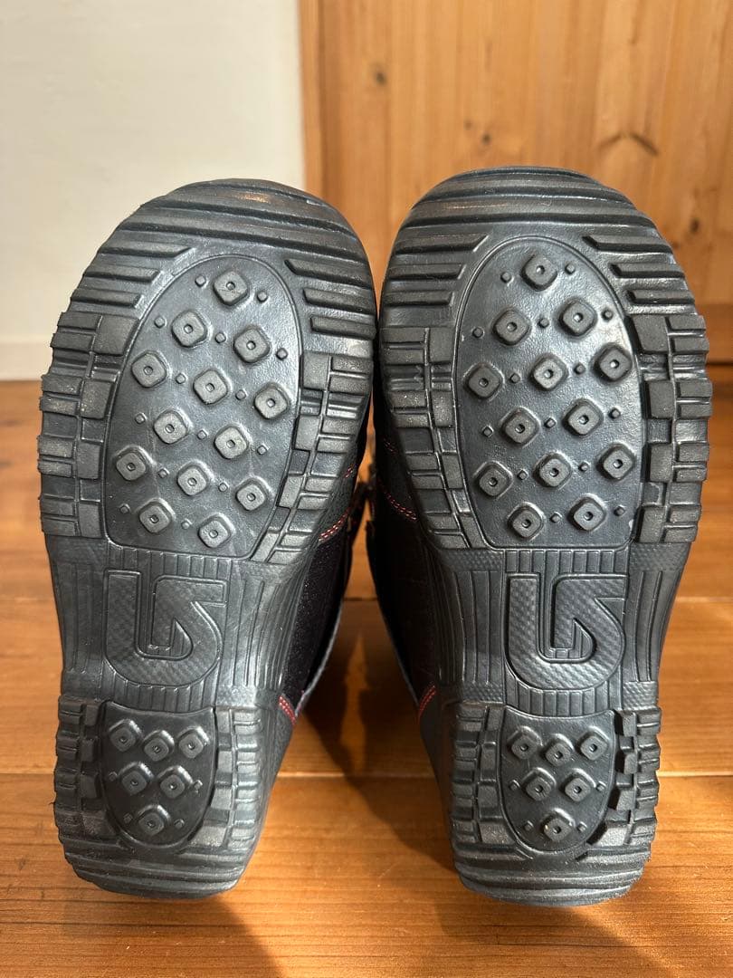 スノーボードブーツ ボアシステム搭載