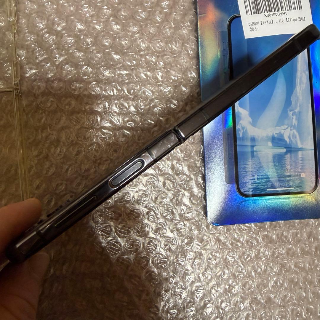 Samsung Galaxy Z Flip4 ブラック 256GB SIMフリー