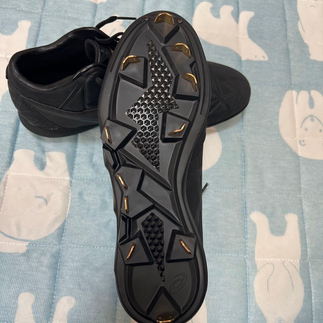 ま*す様 ASICS ブラック スパイクシューズ